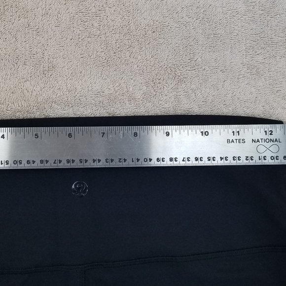 Lululemon Lab Night Tight Black Limited Edition 6 RARE - Picture 4 of 10
